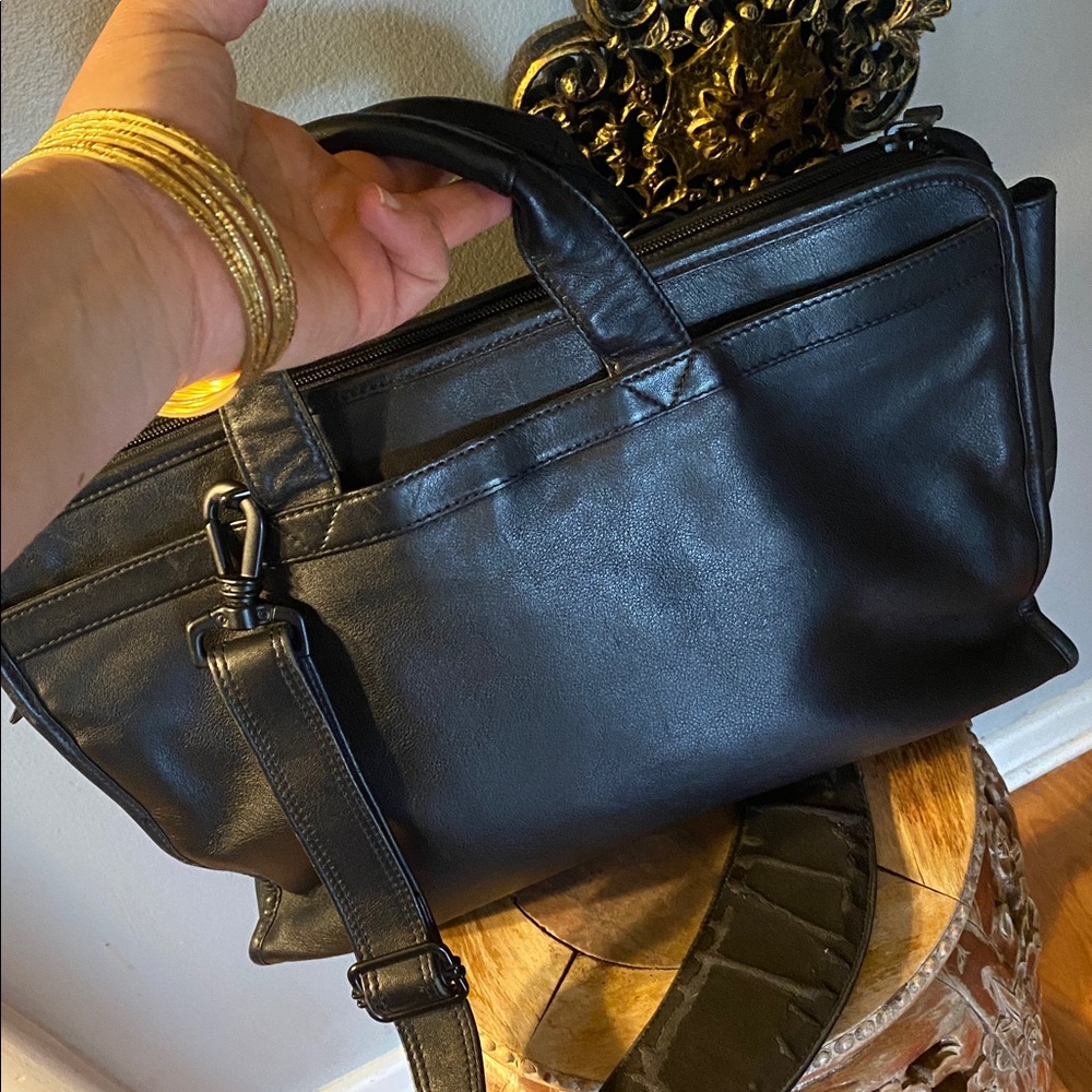 🖤🖤Tumi 9602D3 Genuine Black Leather 15" Slim Briefcase Laptop Bag🖤🖤😎 - Picture 4 of 13